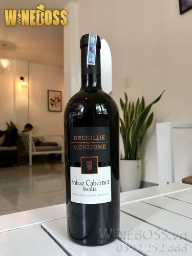 Rượu Vang Ý BRUNILDE DI MENZIONE SHIRAZ CABERNET DOC SICILIA Rượu Vang Ý BRUNILDE DI MENZIONE SHIRAZ CABERNET DOC SICILIA
